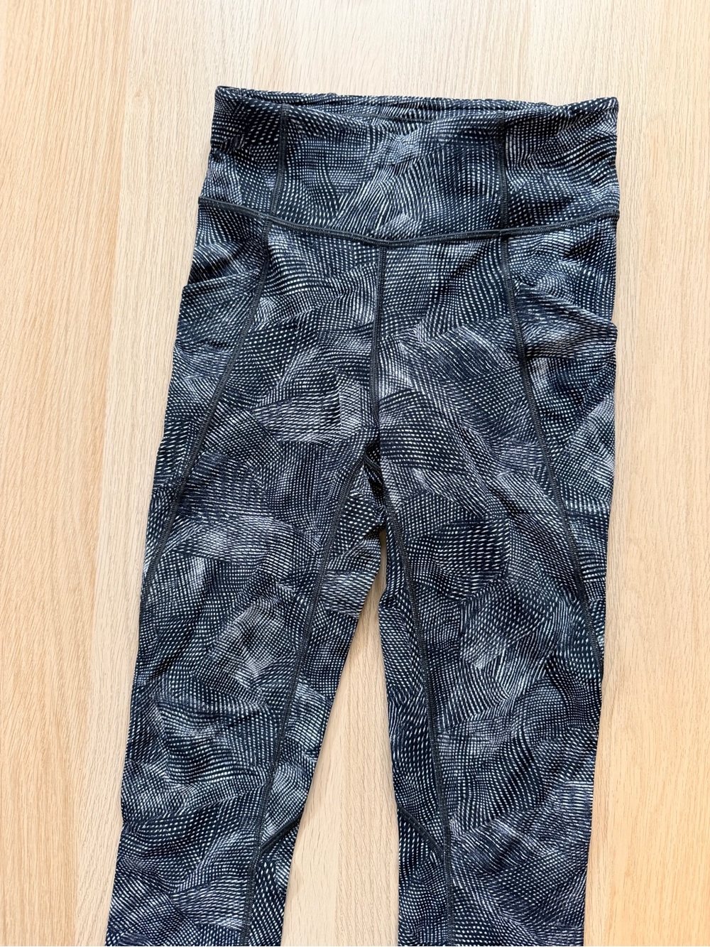 lululemon athletica Black & Gray Patterned High-Rise Leggings